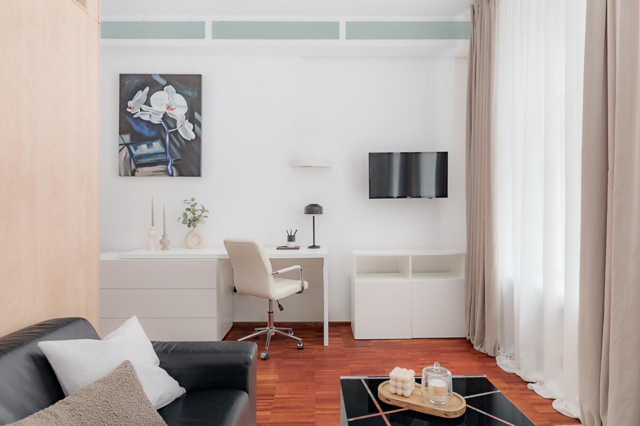 Visionapartments Marc-Aurel-Strasse - Contactless Check-In เวียนนา ภายนอก รูปภาพ