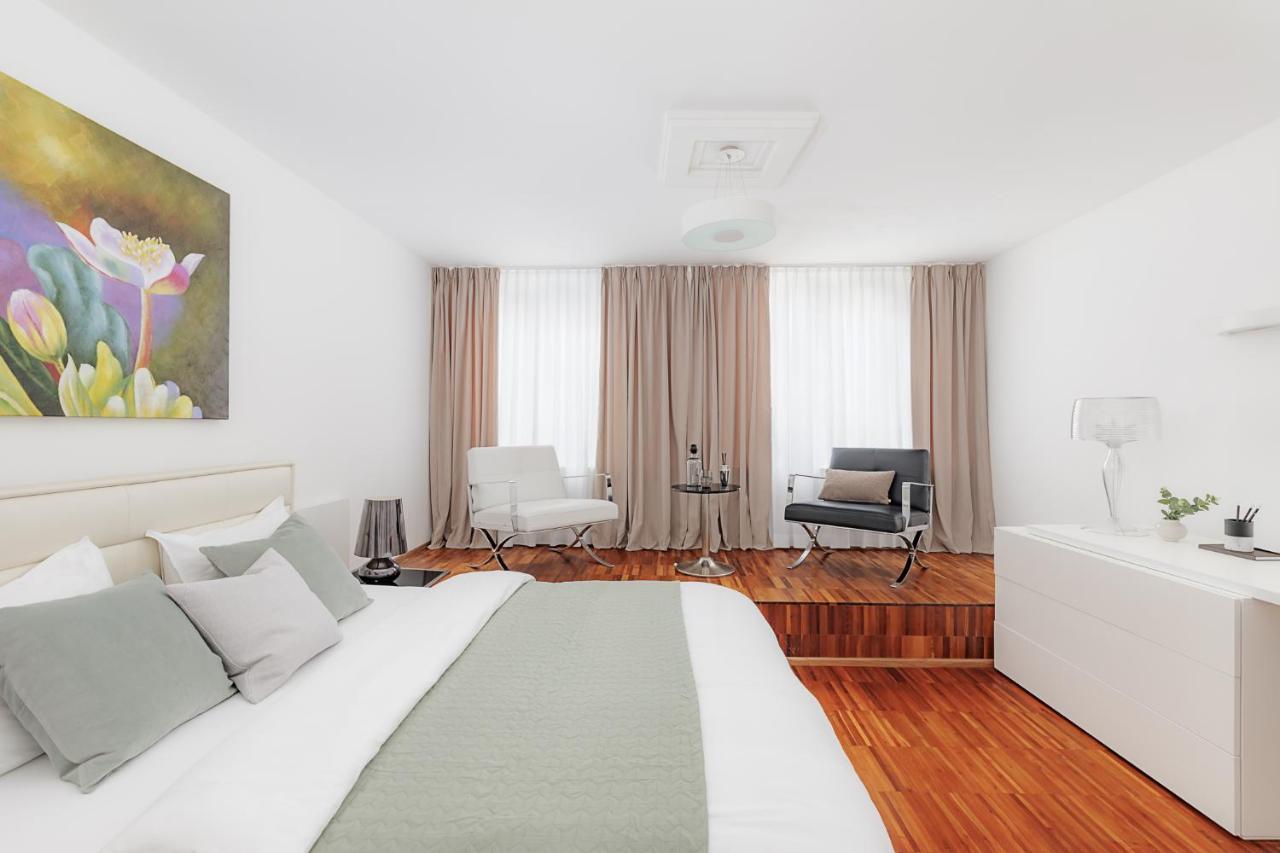 Visionapartments Marc-Aurel-Strasse - Contactless Check-In เวียนนา ภายนอก รูปภาพ